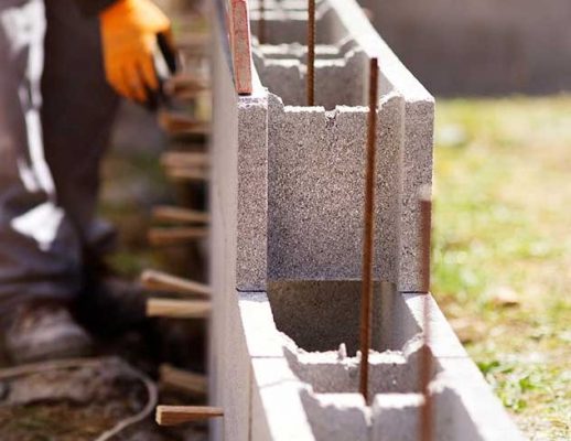 Réaliser Un Mur En Bloc à Bancher – Tout Sur Le Béton