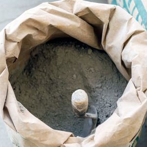 Quel est le prix d'un sac de ciment ? Tous les coûts détaillés